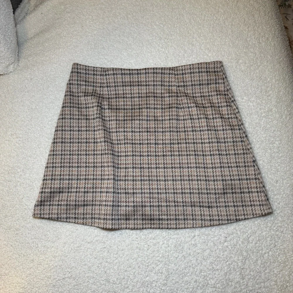 American Eagle Outfitters Plaid Mini Skort - Brown and Black - Picture 3 of 6